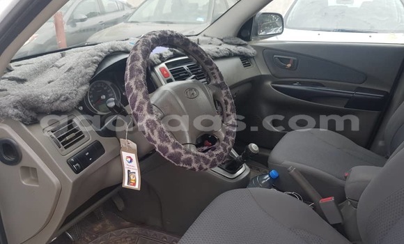 Buy Used Hyundai Tucson White Car in Dakar in Dakar Buy Used Hyundai Tucson White Car in Dakar in Dakar