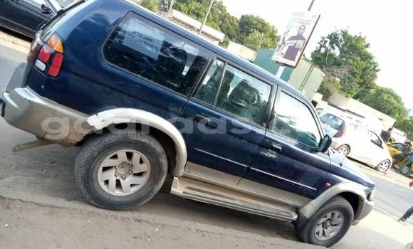 Dieundeu Occasion Mitsubishi Nativa Blue Auto in Dakar in Dakar Dieundeu Occasion Mitsubishi Nativa Blue Auto in Dakar in Dakar