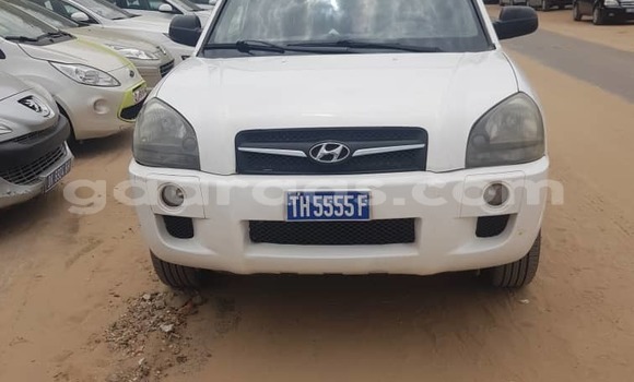 Buy Used Hyundai Tucson White Car in Dakar in Dakar Buy Used Hyundai Tucson White Car in Dakar in Dakar