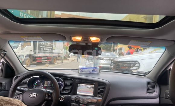 Dieundeu Occasion Kia Optima White Auto in Dakar in Dakar Dieundeu Occasion Kia Optima White Auto in Dakar in Dakar