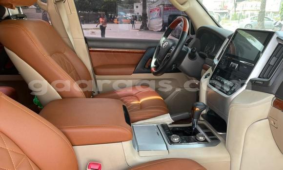 Buy Used Toyota Land Cruiser Prado White Car in Dakar in Dakar Buy Used Toyota Land Cruiser Prado White Car in Dakar in Dakar