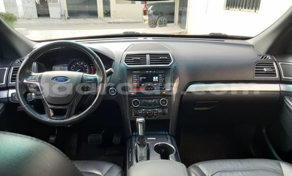 Dieundeu Occasion Ford Explorer Silver Auto in Dakar in Dakar Dieundeu Occasion Ford Explorer Silver Auto in Dakar in Dakar