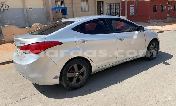 Acheter Occasion Voiture Hyundai Avante Gris à Dakar, Dakar Acheter Occasion Voiture Hyundai Avante Gris à Dakar, Dakar