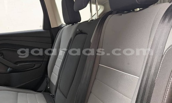 Acheter Occasion Voiture Ford Escape Noir à Dakar, Dakar Acheter Occasion Voiture Ford Escape Noir à Dakar, Dakar