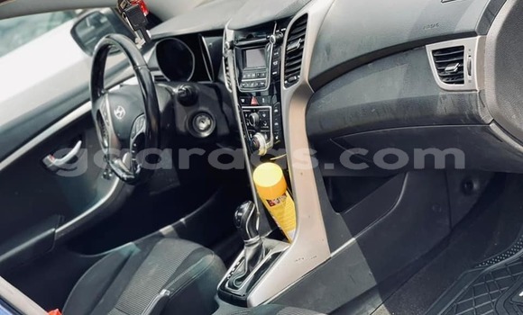 Acheter Occasion Voiture Hyundai Elantra Bleu à Dakar, Dakar Acheter Occasion Voiture Hyundai Elantra Bleu à Dakar, Dakar