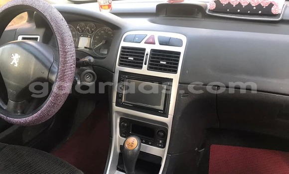 Acheter Occasion Voiture Peugeot 307 Rouge à Dakar, Dakar Acheter Occasion Voiture Peugeot 307 Rouge à Dakar, Dakar