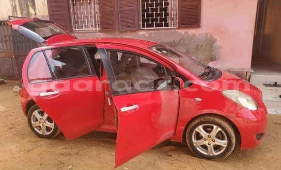 Acheter Occasion Voiture Toyota Yaris Rouge à Dakar, Dakar Acheter Occasion Voiture Toyota Yaris Rouge à Dakar, Dakar