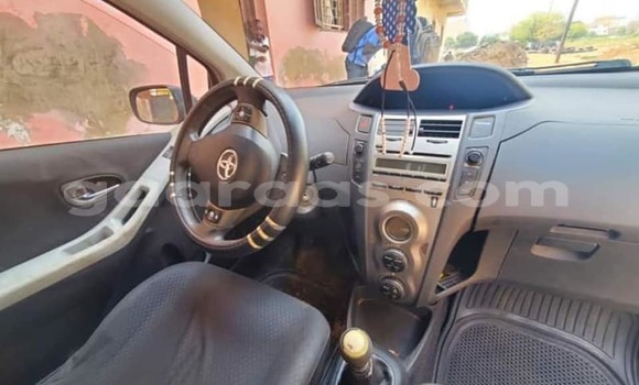 Acheter Occasion Voiture Toyota Yaris Rouge à Dakar, Dakar Acheter Occasion Voiture Toyota Yaris Rouge à Dakar, Dakar