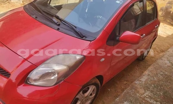 Acheter Occasion Voiture Toyota Yaris Rouge à Dakar, Dakar Acheter Occasion Voiture Toyota Yaris Rouge à Dakar, Dakar