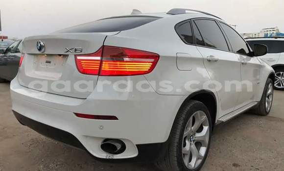 Dieundeu Beess BMW X6 White Auto in Dakar in Dakar Dieundeu Beess BMW X6 White Auto in Dakar in Dakar