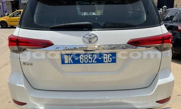 Buy Import Toyota Fortuner White Car in Dakar in Dakar Buy Import Toyota Fortuner White Car in Dakar in Dakar