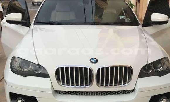 Dieundeu Beess BMW X6 White Auto in Dakar in Dakar Dieundeu Beess BMW X6 White Auto in Dakar in Dakar