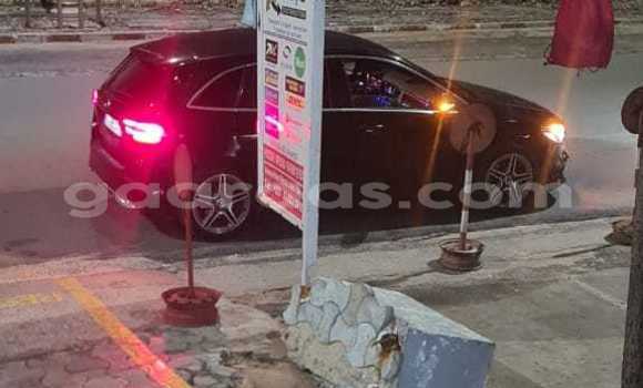 Buy Import Mercedes‒Benz B-klasse Black Car in Dakar in Dakar Buy Import Mercedes‒Benz B-klasse Black Car in Dakar in Dakar