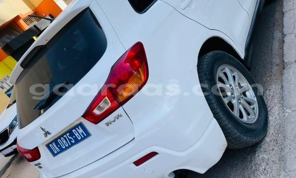 Acheter Occasion Voiture Mitsubishi RVR Blanc à Dakar, Dakar Acheter Occasion Voiture Mitsubishi RVR Blanc à Dakar, Dakar