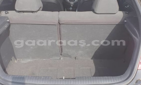 Acheter Import Voiture Hyundai Veloster Noir à Dakar, Dakar Acheter Import Voiture Hyundai Veloster Noir à Dakar, Dakar