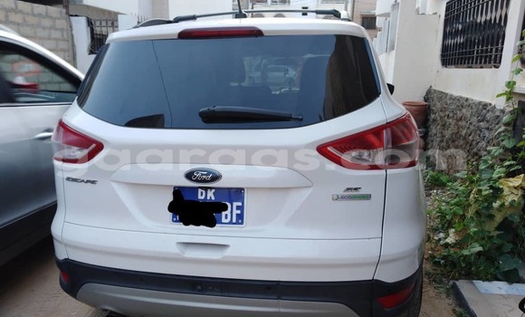 Buy Used Ford Escape White Car in Dakar in Dakar Buy Used Ford Escape White Car in Dakar in Dakar