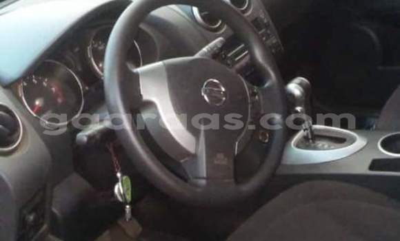 Dieundeu Occasion Nissan Rogue Red Auto in Dakar in Dakar Dieundeu Occasion Nissan Rogue Red Auto in Dakar in Dakar