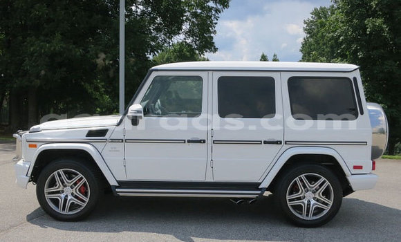 Acheter Occasion Voiture Mercedes‒Benz G-klasse Blanc à Bakel, Tambacounda Acheter Occasion Voiture Mercedes‒Benz G-klasse Blanc à Bakel, Tambacounda