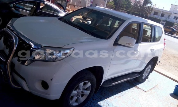 Acheter Occasion Voiture Toyota Prado Blanc à Dakar, Dakar Acheter Occasion Voiture Toyota Prado Blanc à Dakar, Dakar