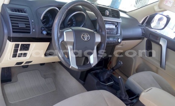 Acheter Occasion Voiture Toyota Prado Blanc à Dakar, Dakar Acheter Occasion Voiture Toyota Prado Blanc à Dakar, Dakar