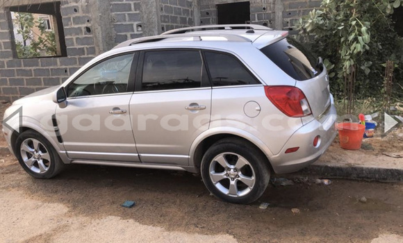 Dieundeu Occasion Chevrolet Captiva Silver Auto in Dakar in Dakar