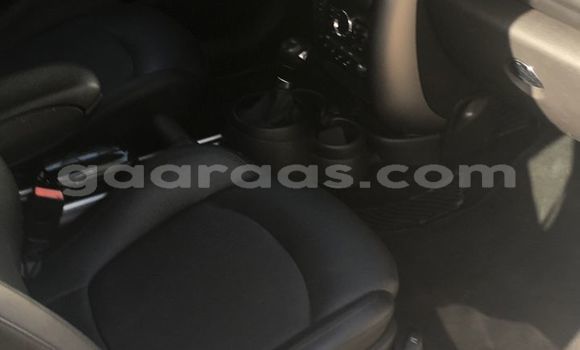 Buy Import MINI Cooper White Car in Dakar in Dakar Buy Import MINI Cooper White Car in Dakar in Dakar