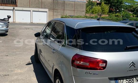 Buy Import Citroen C4 Picasso Silver Car in Dakar in Dakar Buy Import Citroen C4 Picasso Silver Car in Dakar in Dakar