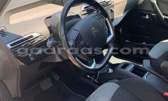 Buy Import Citroen C4 Picasso Silver Car in Dakar in Dakar Buy Import Citroen C4 Picasso Silver Car in Dakar in Dakar