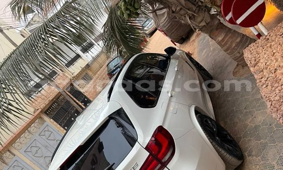 Acheter Import Voiture BMW X6 M Blanc à Dakar, Dakar Acheter Import Voiture BMW X6 M Blanc à Dakar, Dakar