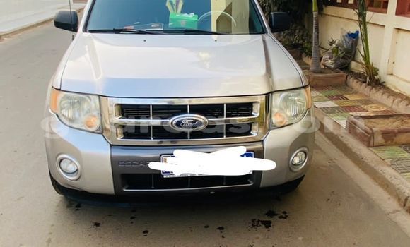 Acheter Occasion Voiture Ford Escape Gris à Dakar, Dakar Acheter Occasion Voiture Ford Escape Gris à Dakar, Dakar