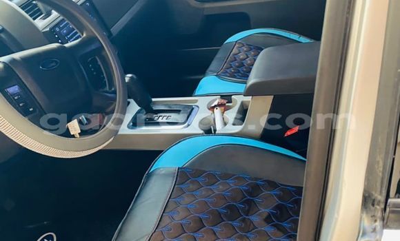 Acheter Occasion Voiture Ford Escape Gris à Dakar, Dakar Acheter Occasion Voiture Ford Escape Gris à Dakar, Dakar