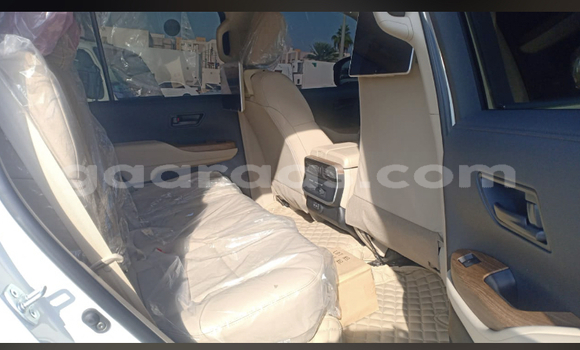Buy Import Toyota Land Cruiser Black Car in Dakar in Dakar Buy Import Toyota Land Cruiser Black Car in Dakar in Dakar