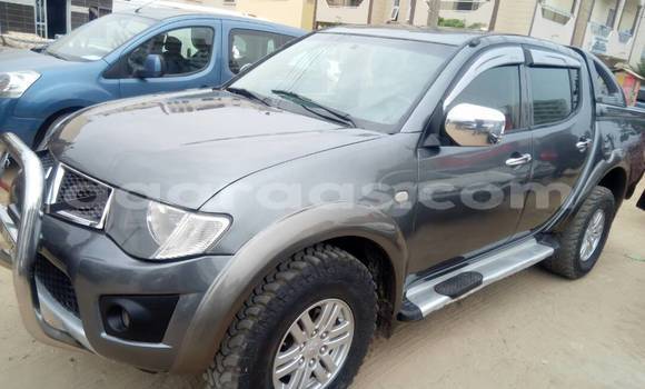Acheter Occasion Voiture Mitsubishi L200 Gris à Dakar, Dakar