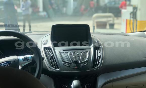 Acheter Occasion Voiture Ford Escape Blanc à Dakar, Dakar Acheter Occasion Voiture Ford Escape Blanc à Dakar, Dakar