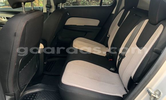 Acheter Occasion Voiture Chevrolet Equinox Beige à Dakar, Dakar Acheter Occasion Voiture Chevrolet Equinox Beige à Dakar, Dakar