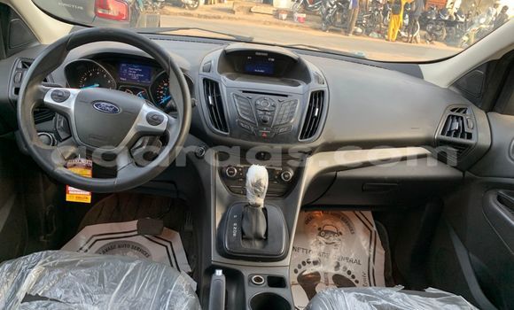 Acheter Occasion Voiture Ford Escape Gris à Dakar, Dakar Acheter Occasion Voiture Ford Escape Gris à Dakar, Dakar