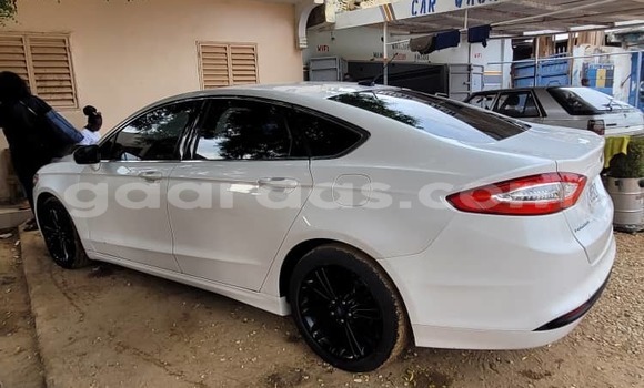 Buy Import Hyundai Chorus Beige Truck in Dakar in Dakar Buy Import Hyundai Chorus Beige Truck in Dakar in Dakar