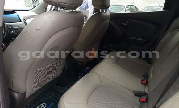 Dieundeu Occasion Hyundai Tucson White Auto in Dakar in Dakar Dieundeu Occasion Hyundai Tucson White Auto in Dakar in Dakar