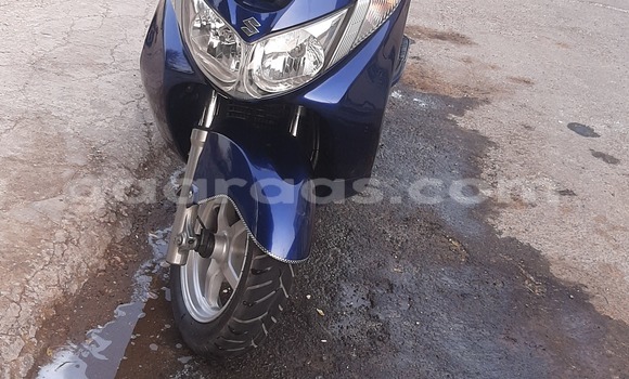 Buy Used Suzuki Burgman Blue Bike in Dakar in Dakar Buy Used Suzuki Burgman Blue Bike in Dakar in Dakar