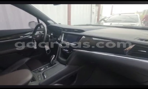 Buy Import Cadillac XTS White Car in Dakar in Dakar Buy Import Cadillac XTS White Car in Dakar in Dakar