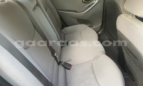 Dieundeu Beess Hyundai Elantra Silver Auto in Dakar in Dakar Dieundeu Beess Hyundai Elantra Silver Auto in Dakar in Dakar