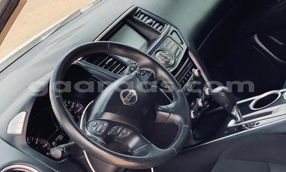 Dieundeu Imported Nissan Pathfinder White Auto in Dakar in Dakar Dieundeu Imported Nissan Pathfinder White Auto in Dakar in Dakar