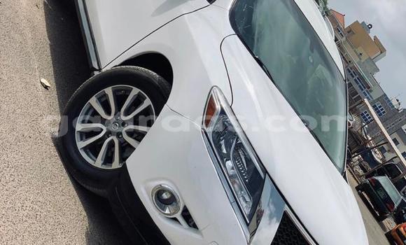 Dieundeu Imported Nissan Pathfinder White Auto in Dakar in Dakar Dieundeu Imported Nissan Pathfinder White Auto in Dakar in Dakar