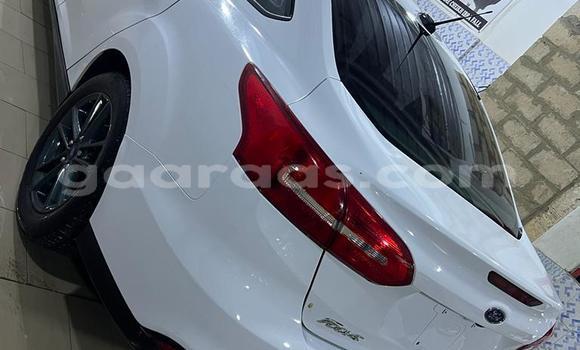 Acheter Neuf Voiture Ford Focus Blanc à Dakar, Dakar Acheter Neuf Voiture Ford Focus Blanc à Dakar, Dakar