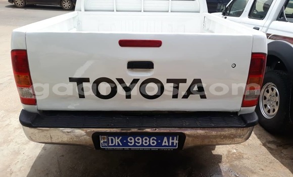 Dieundeu Occasion Toyota Hilux White Auto in Dakar in Dakar Dieundeu Occasion Toyota Hilux White Auto in Dakar in Dakar