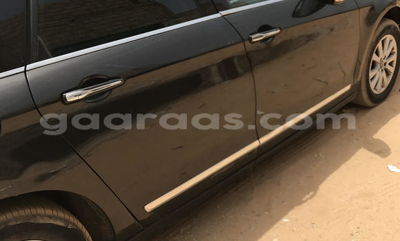 Acheter Import Voiture Citroen C5 Noir à Dakar, Dakar Acheter Import Voiture Citroen C5 Noir à Dakar, Dakar
