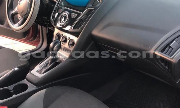 Acheter Occasion Voiture Ford Focus Rouge à Dakar, Dakar Acheter Occasion Voiture Ford Focus Rouge à Dakar, Dakar