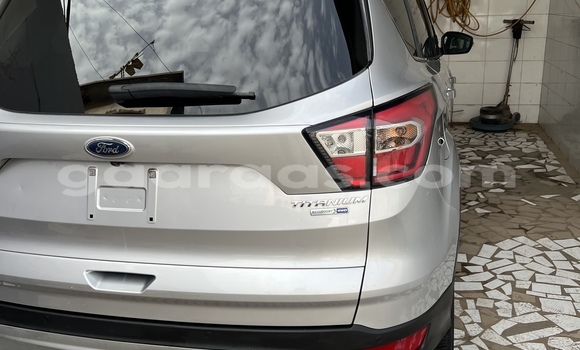 Acheter Occasion Voiture Ford Escape Gris à Dakar, Dakar