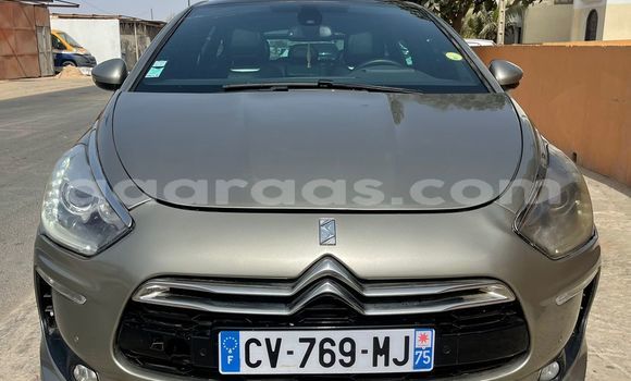 Acheter Import Voiture Citroen DS5 Beige à Dakar, Dakar Acheter Import Voiture Citroen DS5 Beige à Dakar, Dakar