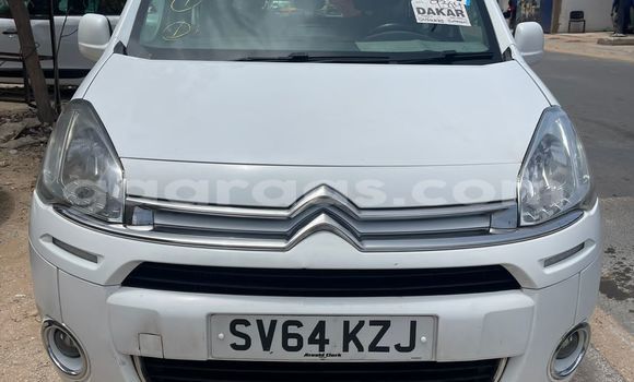 Dieundeu Imported Citroen Berlingo White Auto in Dakar in Dakar Dieundeu Imported Citroen Berlingo White Auto in Dakar in Dakar